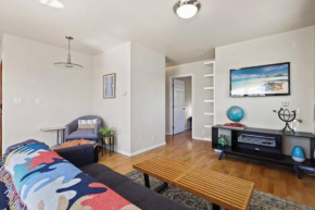 Private, Quiet 2BR in Central Culver City Parking